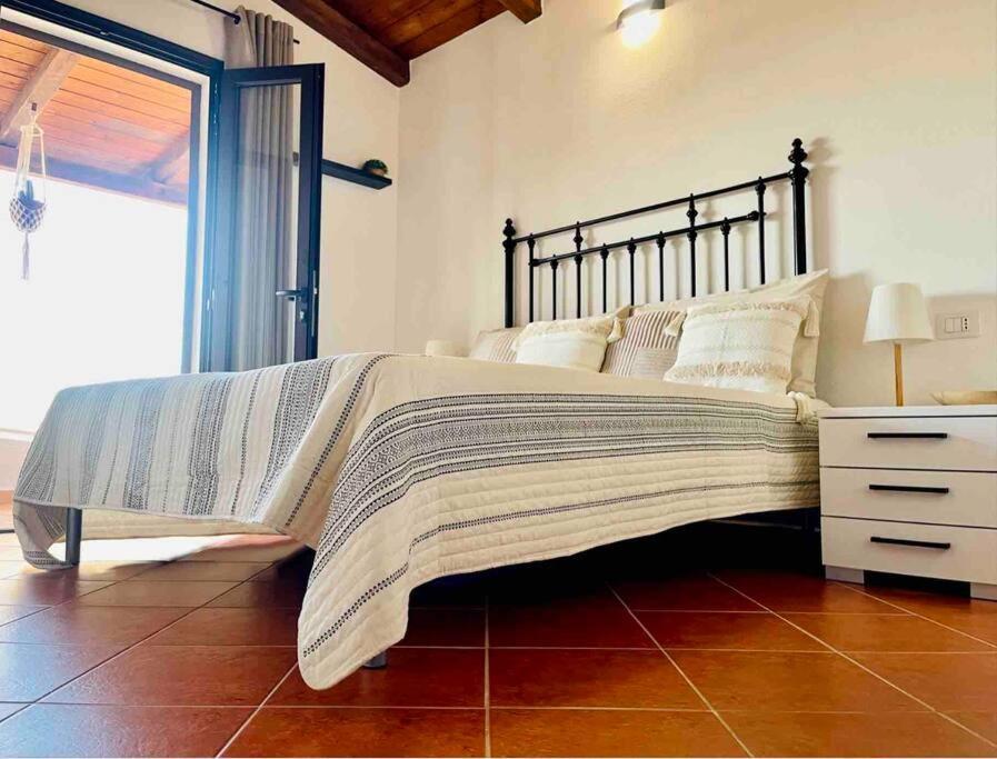 Charming Apartment With Parking, Mountain View, Close To The Beach Santa Maria Coghinas Exterior photo