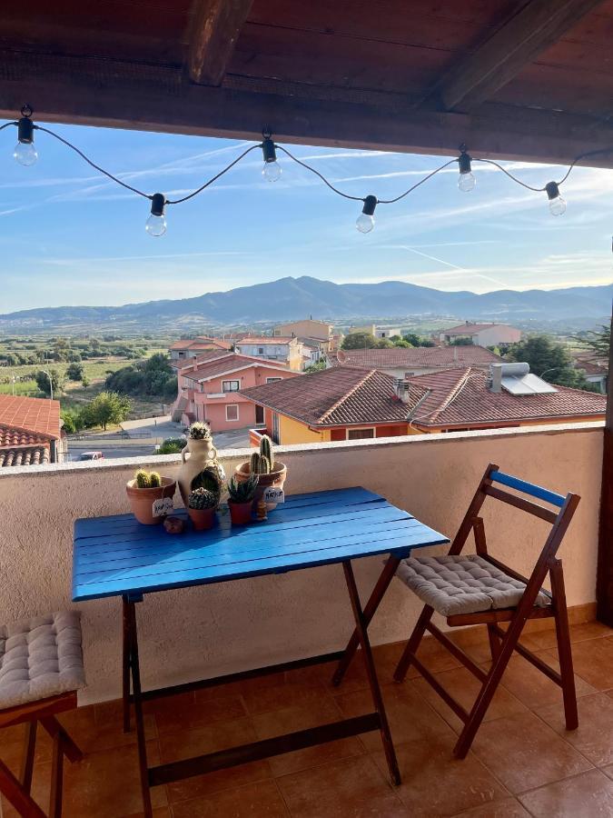 Charming Apartment With Parking, Mountain View, Close To The Beach Santa Maria Coghinas Exterior photo
